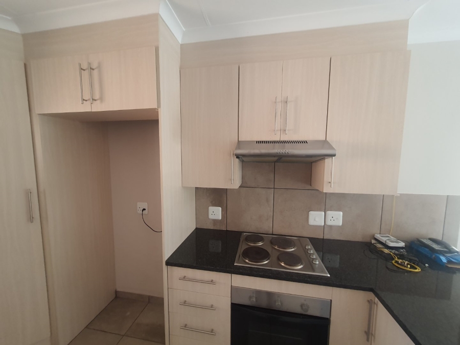 To Let 2 Bedroom Property for Rent in Ngwenya River Estate North West